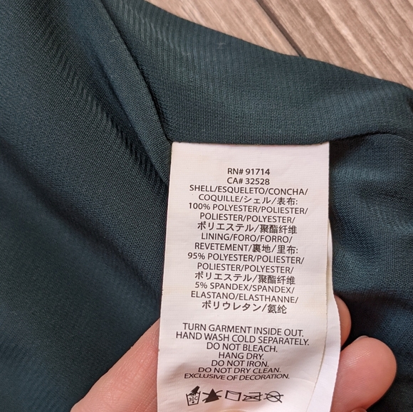 EUC (0) - A/X Micro Mini Skirt - Picture 4 of 4